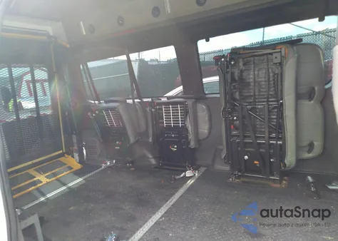 2012 Ford E-150 Commercial from USA, damaged, VIN 1FTNE1EW3CDA59972